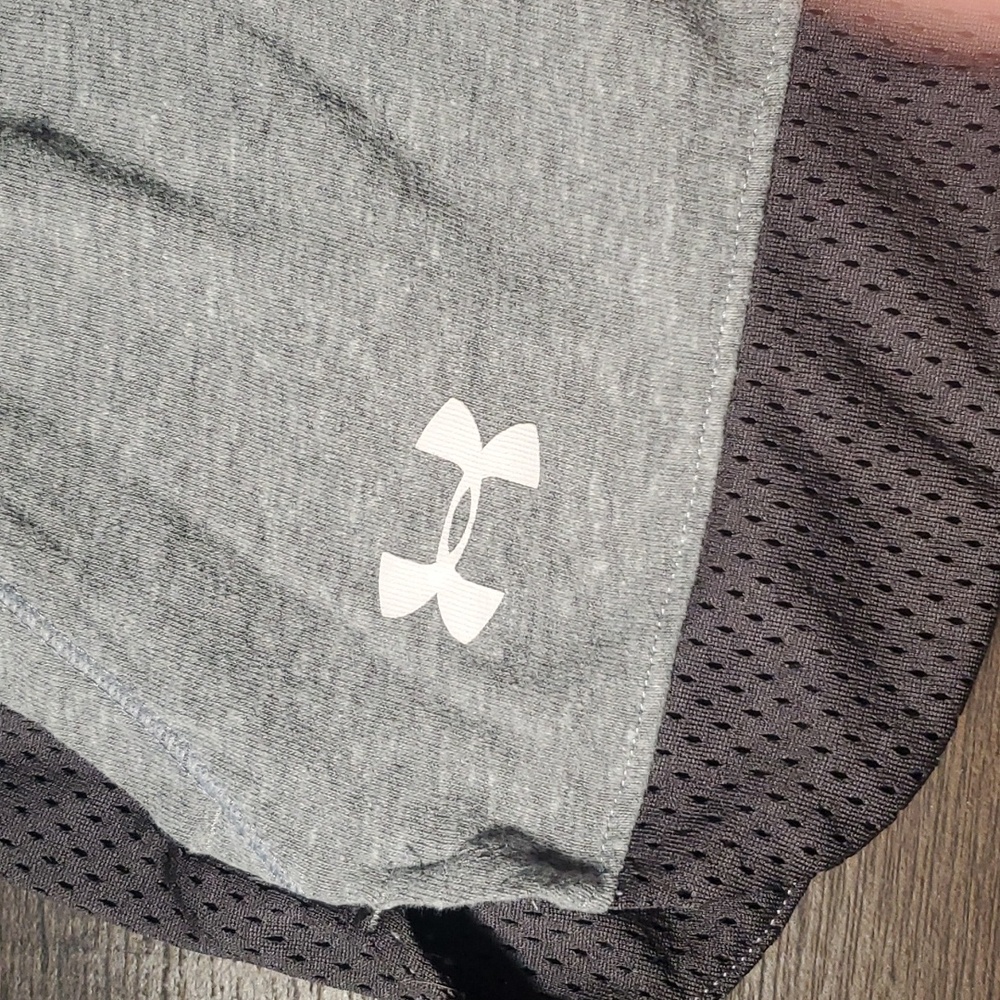 Under Armour Athletic shorts - Picture 2 of 7